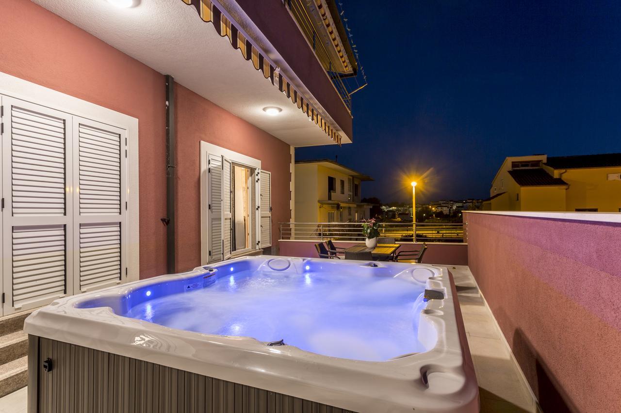 Apartmani Lukic Spalato Esterno foto